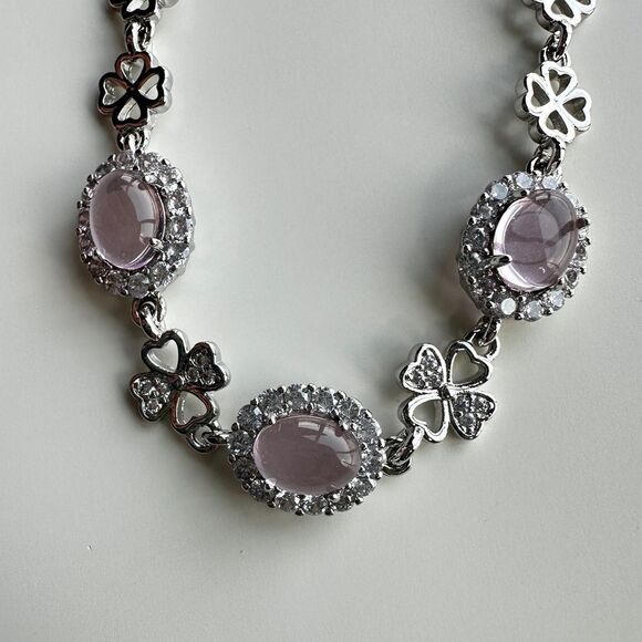NEW - White Gold Plated 7.5" Bracelet w/ Pink Crystal CZ & Pave Clove Flower - Picture 3 of 10